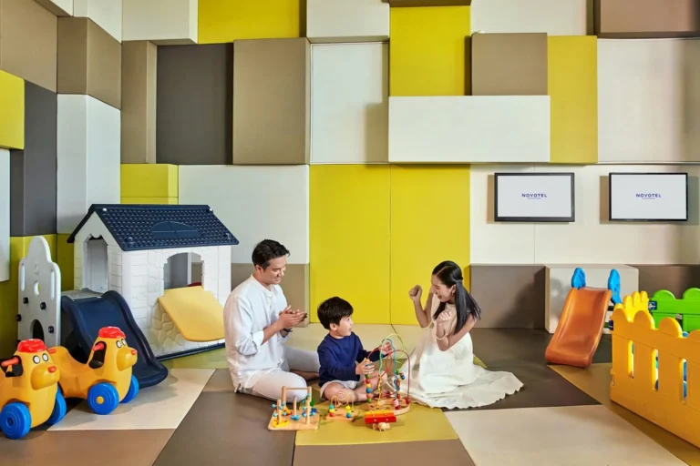 Top 5 Hotels with Kids’ Clubs Near My Khe Beach, Da Nang: A “Lifesaver” for Traveling Parents